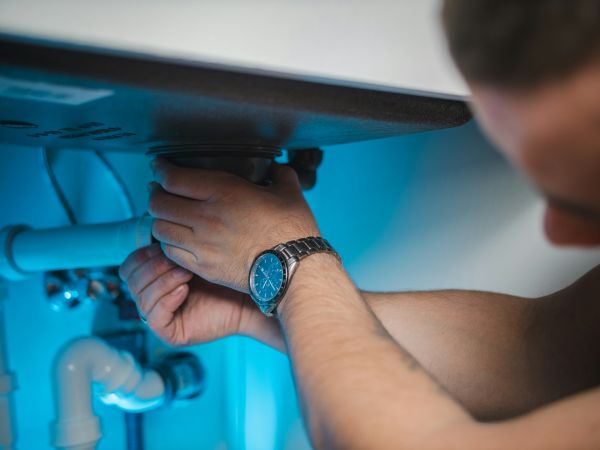 Top services de dépannage plomberie à Bordeaux
